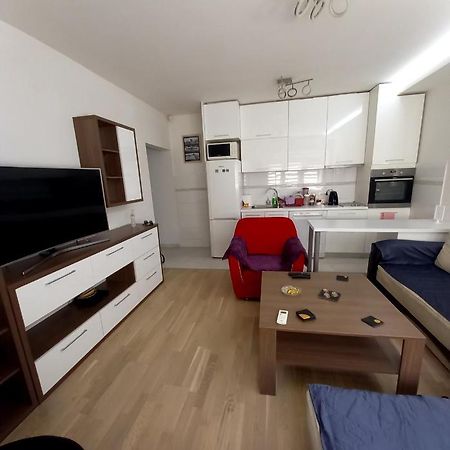 Skopje Contemporary Apartment Zewnętrze zdjęcie